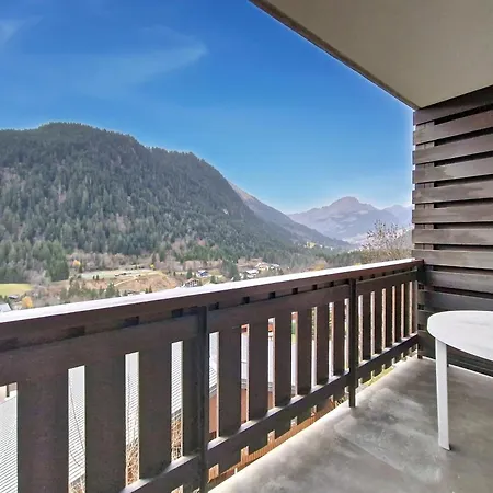 Sis5 Center & View 4 Pers Chatel